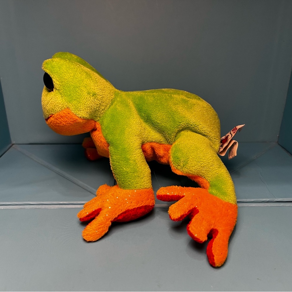 GANZ - Webkinz - Tree Frog - Picture 5 of 10